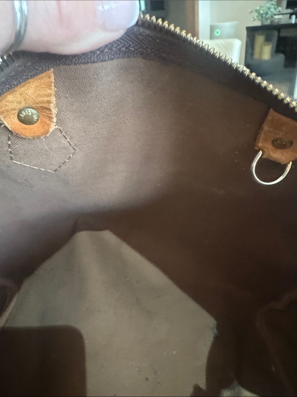 Louis Vuitton monogram 30 speedy Brown Leather-Satchel - Brown/Tan bag - Picture 17 of 17